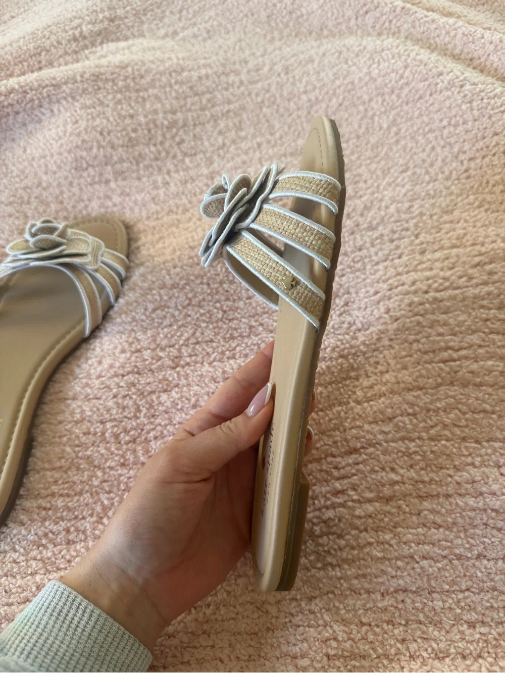 kate spade tan floral-appliqué slide sandals